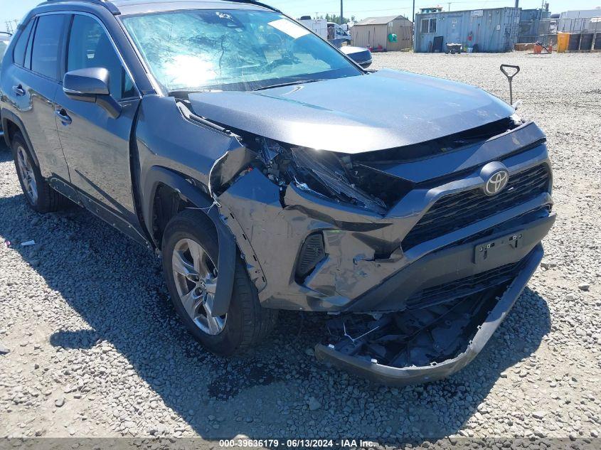 TOYOTA RAV4 XLE 2023