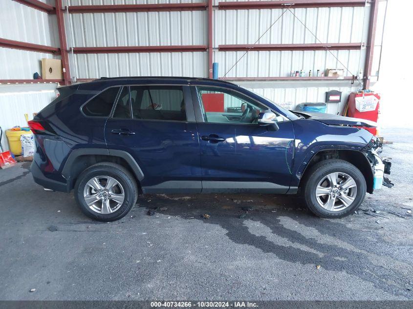 TOYOTA RAV4 XLE 2023