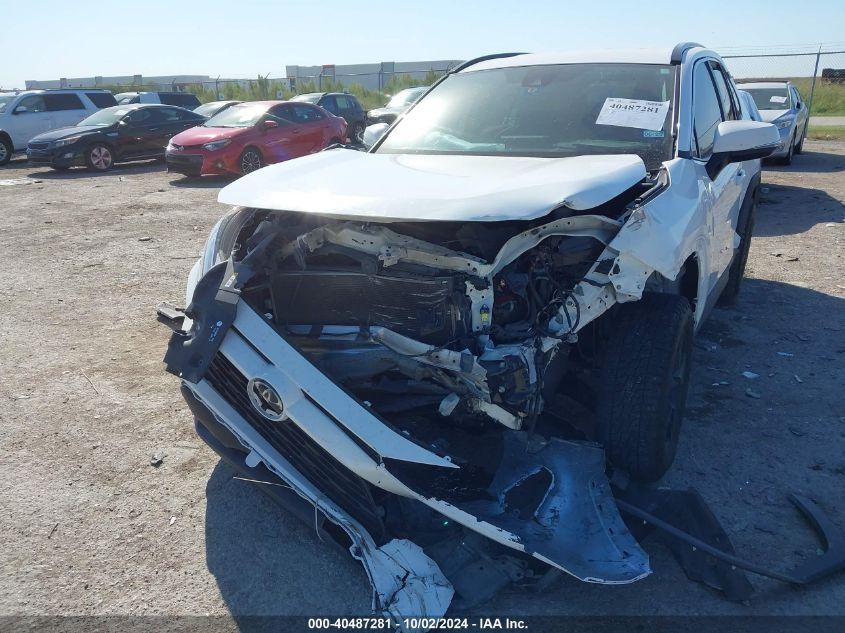 TOYOTA RAV4 XLE 2021