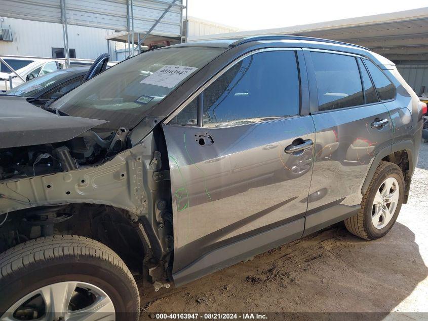 TOYOTA RAV4 XLE 2021