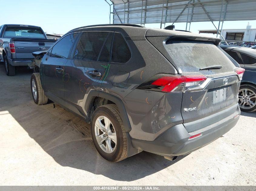 TOYOTA RAV4 XLE 2021