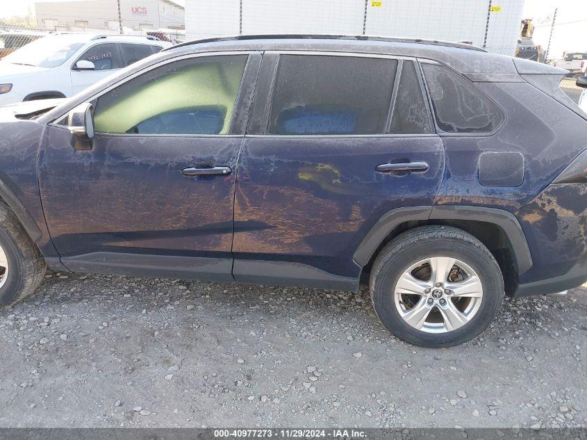 TOYOTA RAV4 XLE 2021