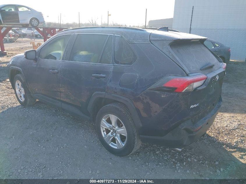 TOYOTA RAV4 XLE 2021