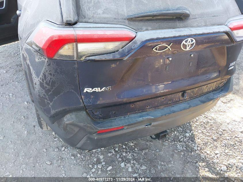 TOYOTA RAV4 XLE 2021