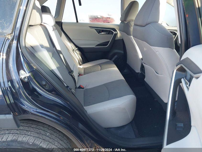 TOYOTA RAV4 XLE 2021