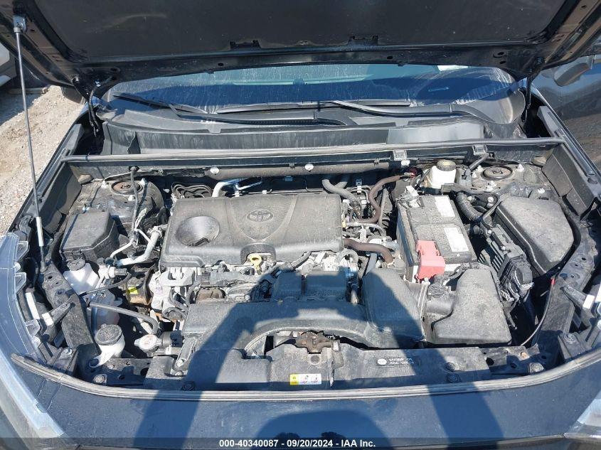 TOYOTA RAV4 XLE 2022