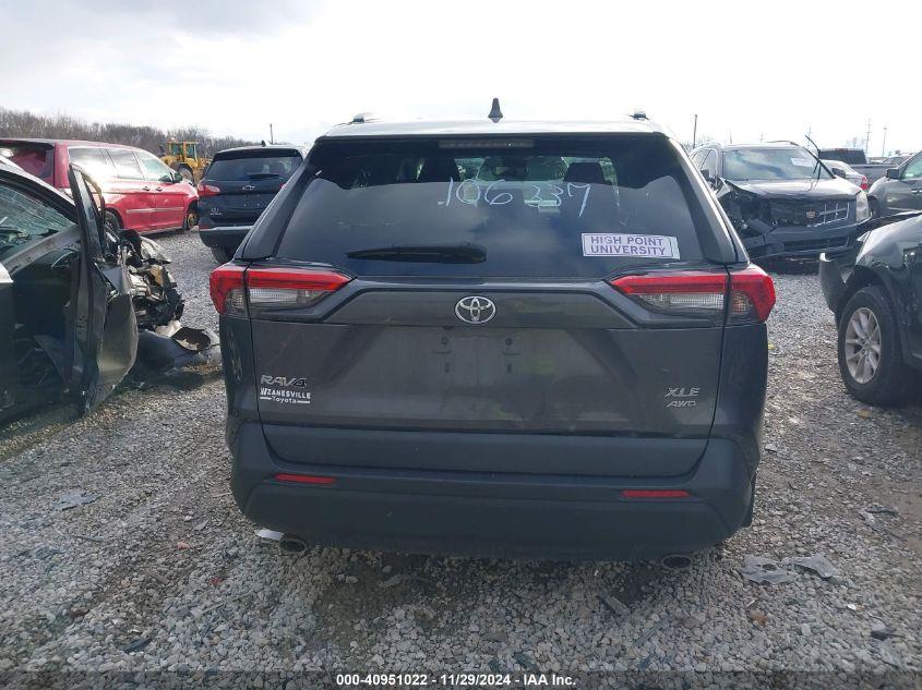 TOYOTA RAV4 XLE 2020