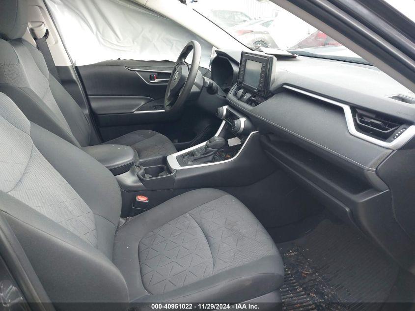 TOYOTA RAV4 XLE 2020