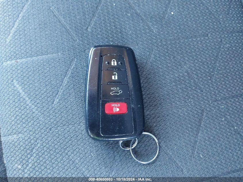 TOYOTA RAV4 XLE 2020