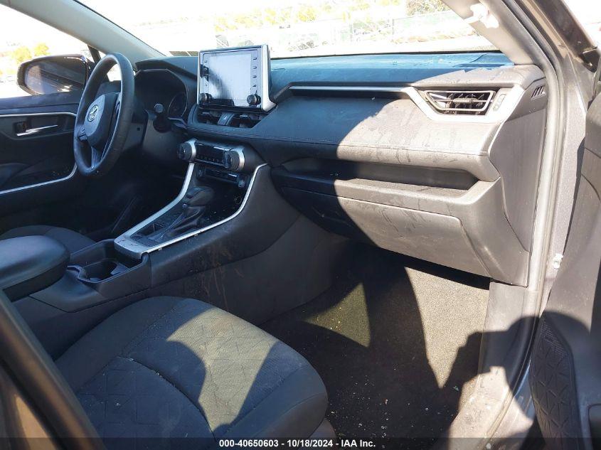 TOYOTA RAV4 XLE 2020