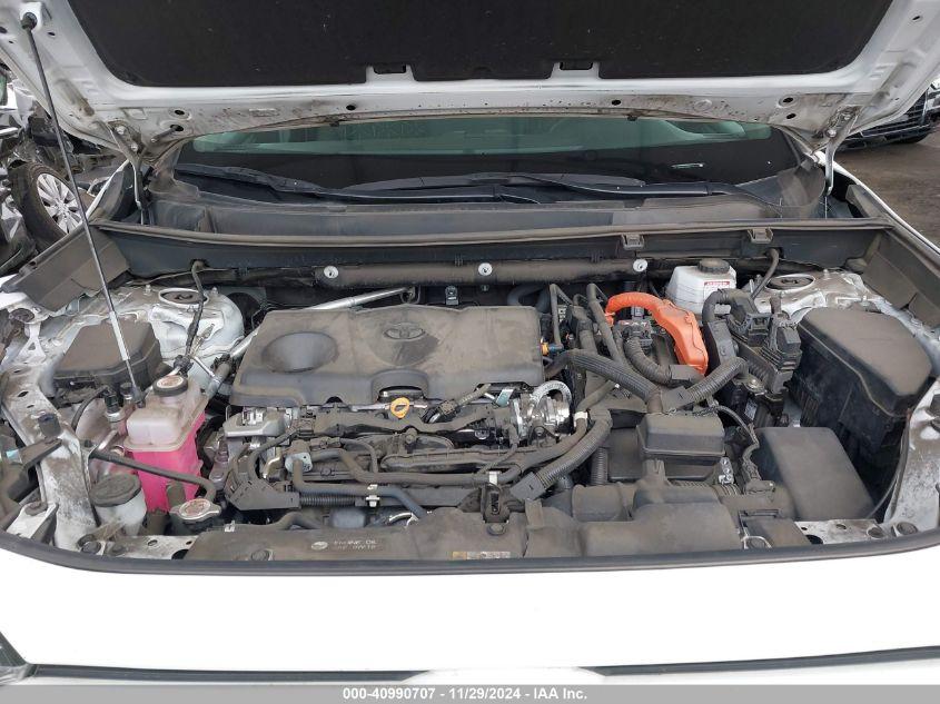 TOYOTA RAV4 XLE 2022