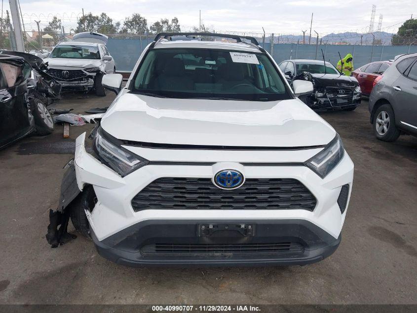 TOYOTA RAV4 XLE 2022