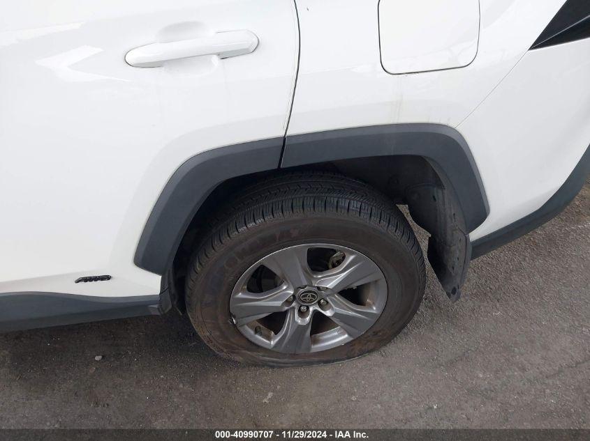 TOYOTA RAV4 XLE 2022