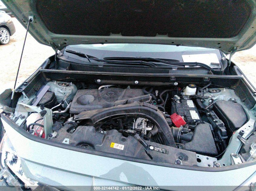 TOYOTA RAV4 XLE 2021