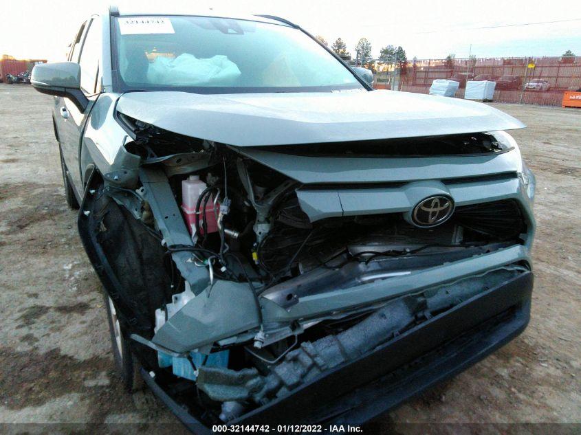 TOYOTA RAV4 XLE 2021