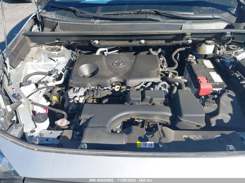 TOYOTA RAV4 XLE 2022