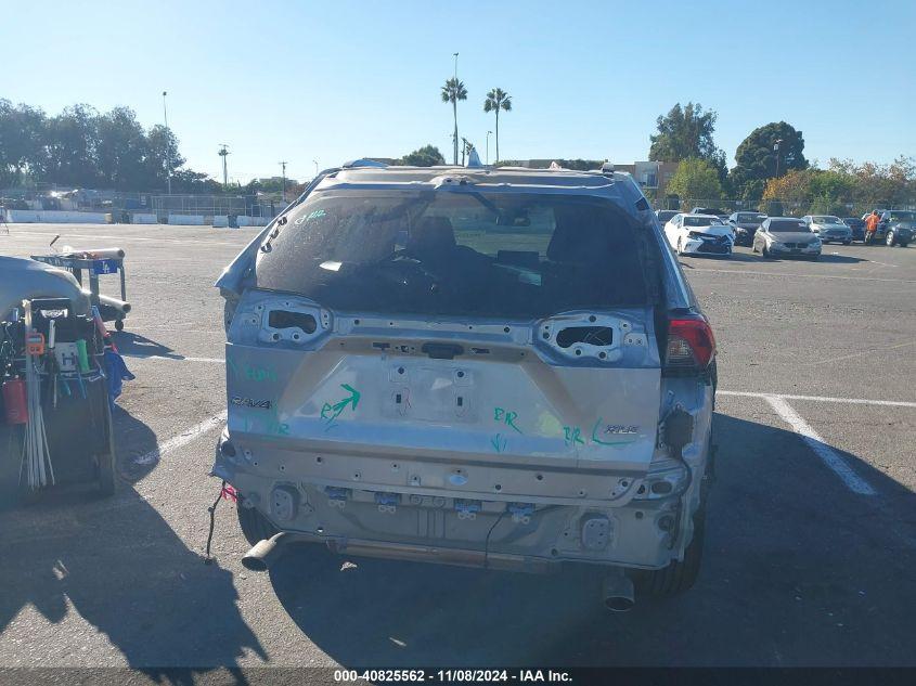 TOYOTA RAV4 XLE 2022