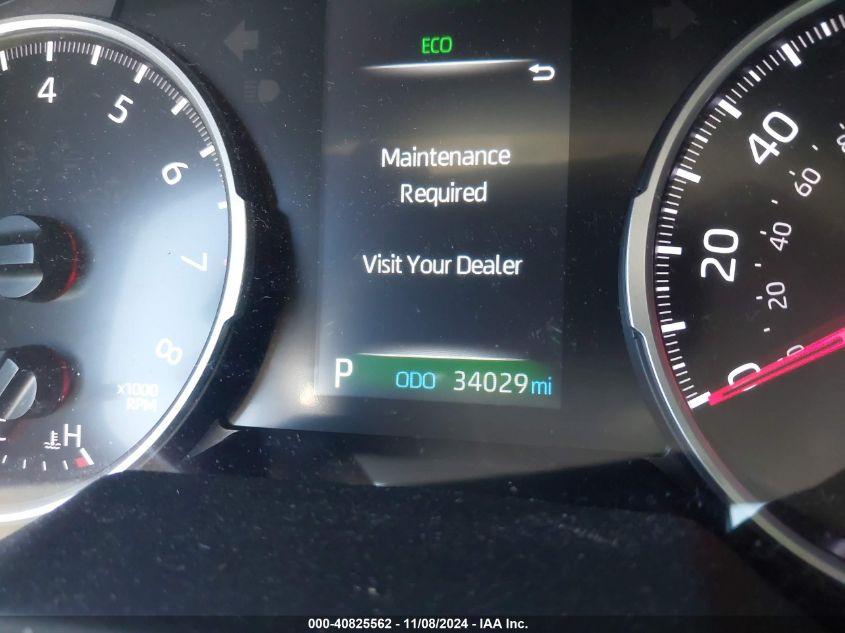 TOYOTA RAV4 XLE 2022