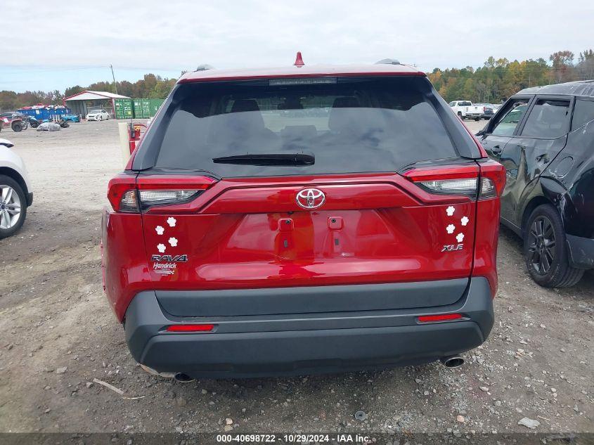 TOYOTA RAV4 XLE 2023