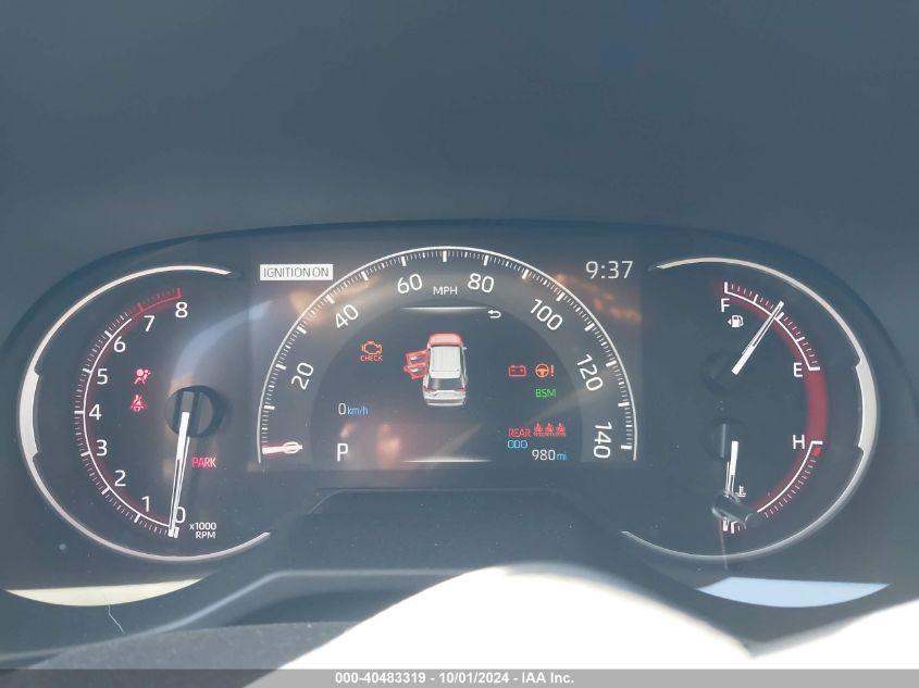 TOYOTA RAV4 XLE 2024