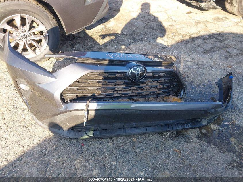 TOYOTA RAV4 XLE 2021