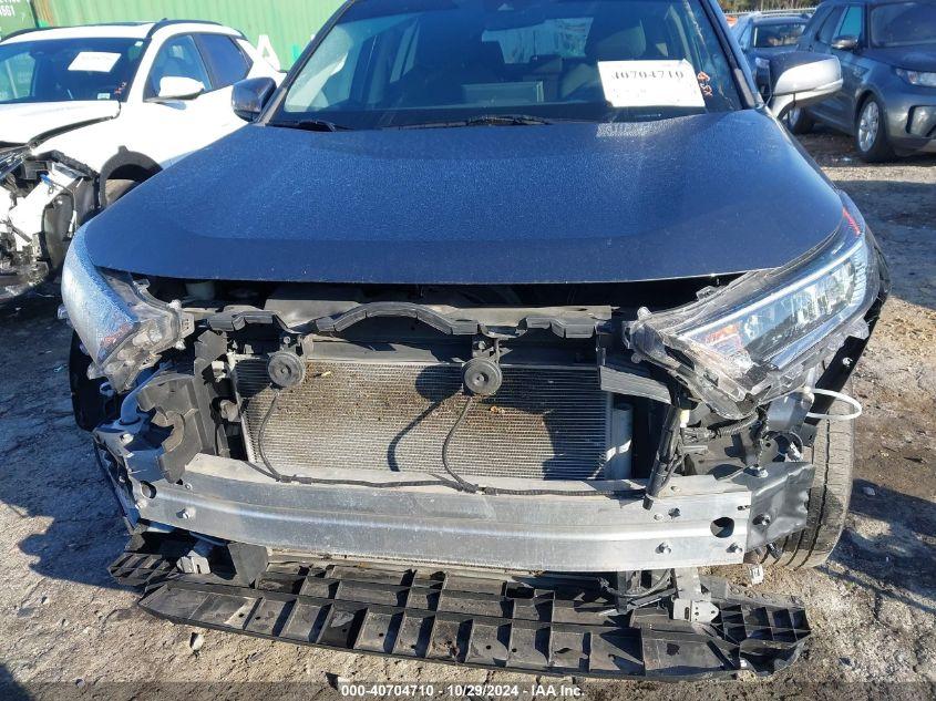 TOYOTA RAV4 XLE 2021