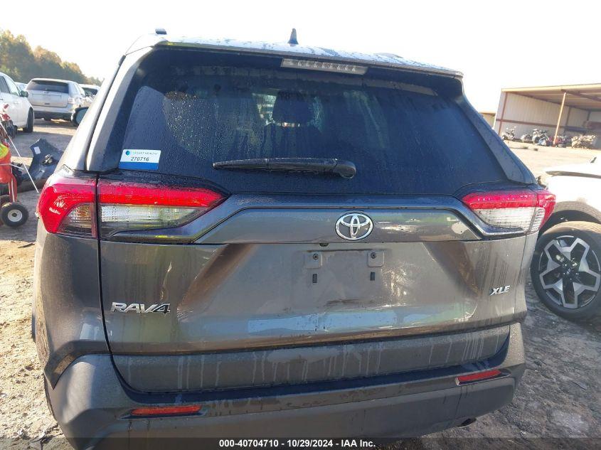 TOYOTA RAV4 XLE 2021