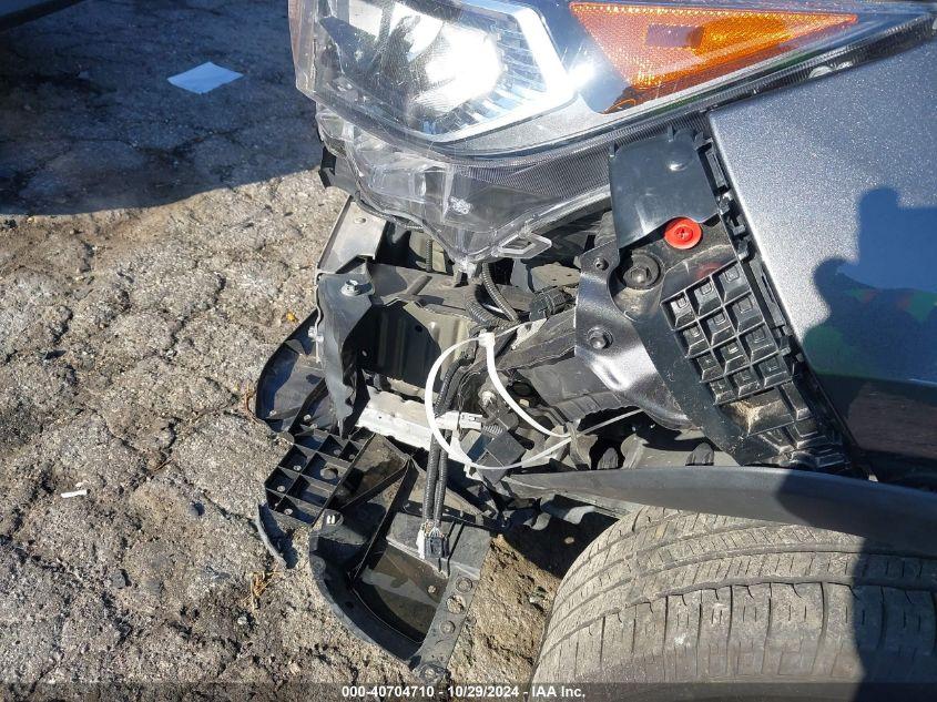 TOYOTA RAV4 XLE 2021