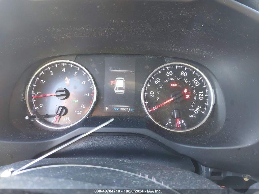 TOYOTA RAV4 XLE 2021