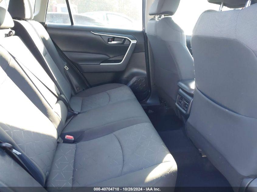 TOYOTA RAV4 XLE 2021