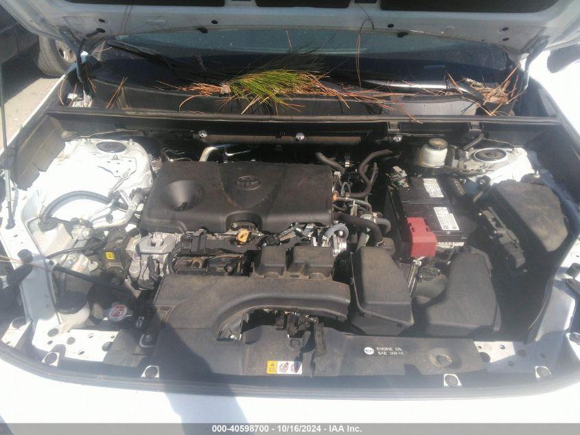 TOYOTA RAV4 XLE 2022