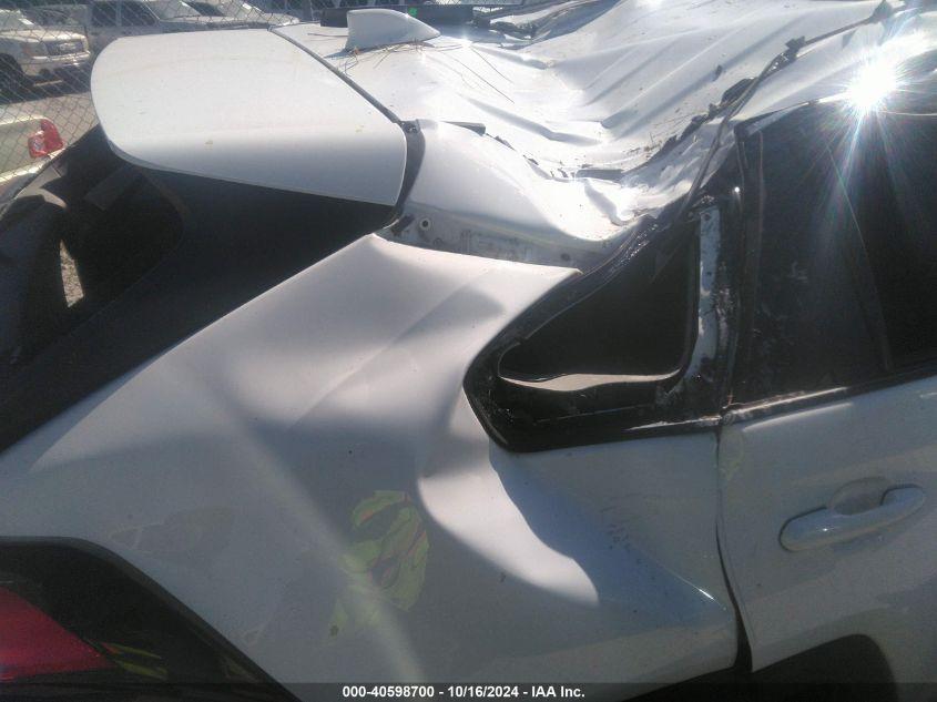 TOYOTA RAV4 XLE 2022