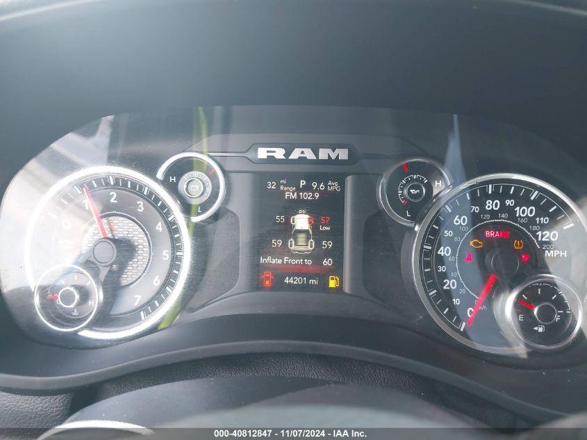 RAM 2500 TRADESMAN  4X4 6'4 BOX 2020