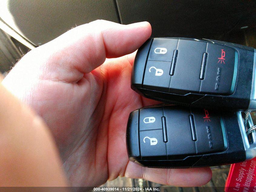 RAM 2500 TRADESMAN  4X4 6'4 BOX 2022