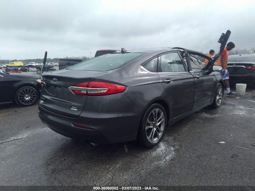FORD FUSION SEL 2020
