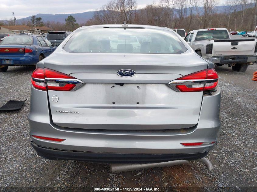 FORD FUSION S 2020