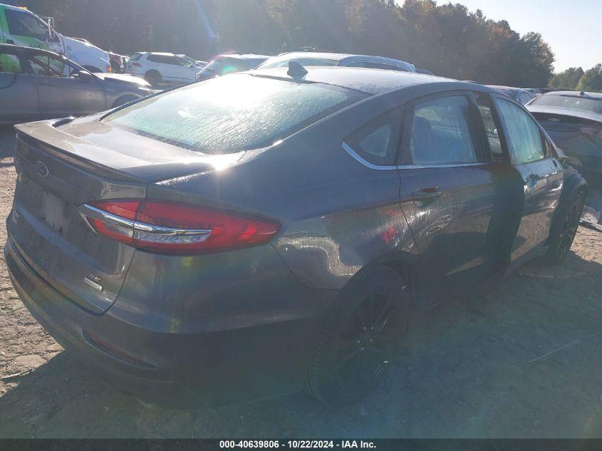 FORD FUSION SE 2020