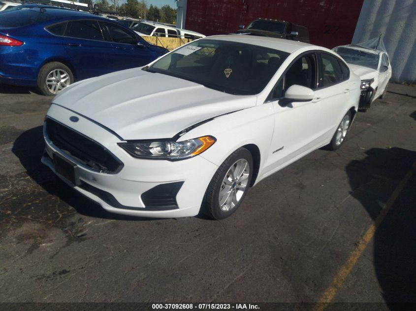 FORD FUSION HYBRID SE 2019