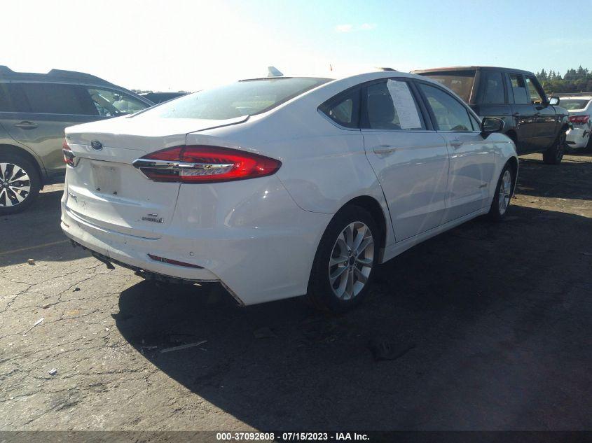 FORD FUSION HYBRID SE 2019