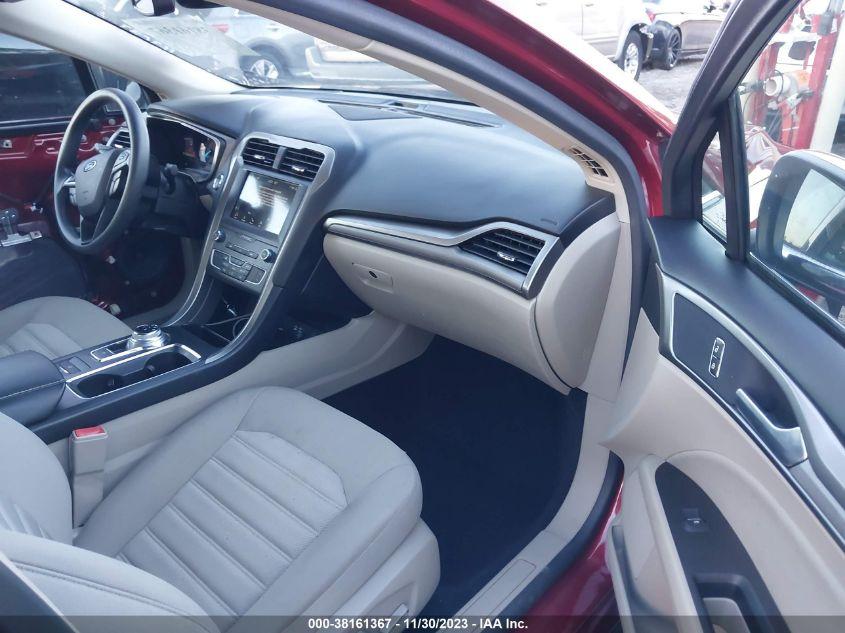 FORD FUSION HYBRID SE 2019