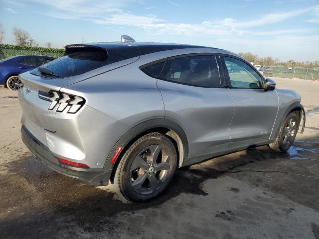 FORD MUSTANG MA 2021