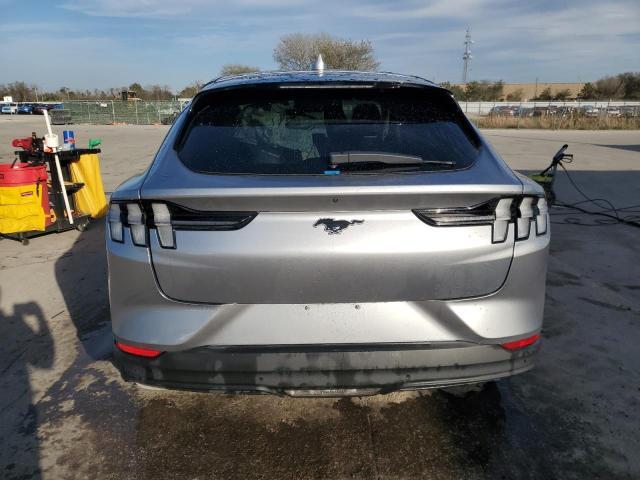 FORD MUSTANG MA 2021