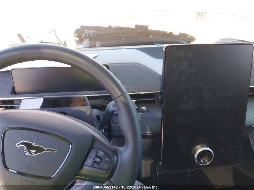 FORD MUSTANG MACH-E PREMIUM 2023