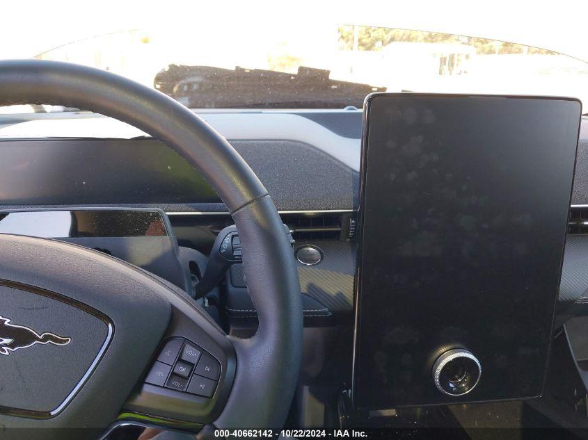 FORD MUSTANG MACH-E PREMIUM 2023