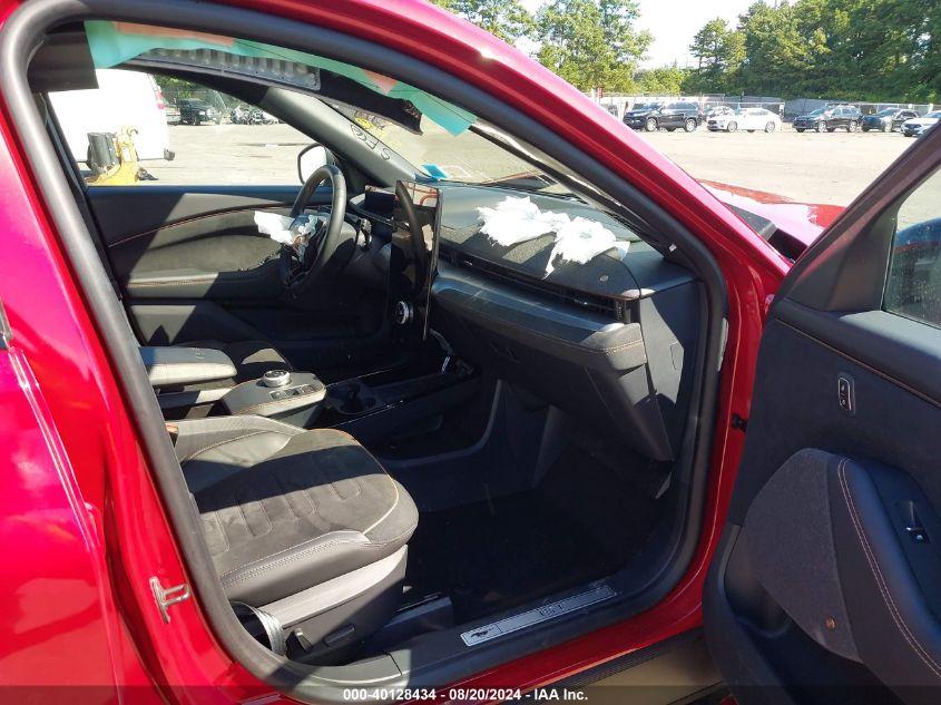 FORD MUSTANG MACH-E GT 2023