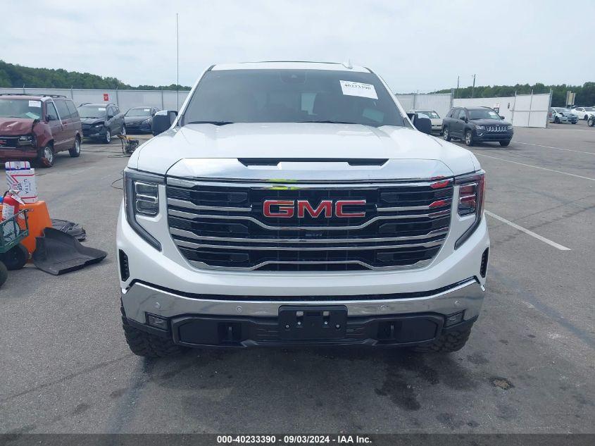 GMC SIERRA 1500 4WD  SHORT BOX SLT 2024