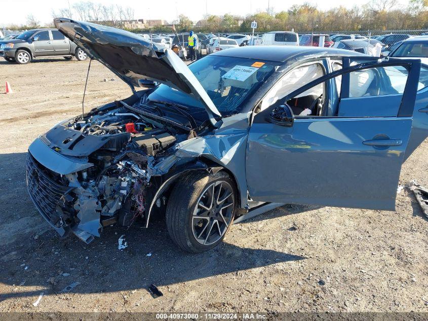 NISSAN SENTRA SR XTRONIC CVT 2024