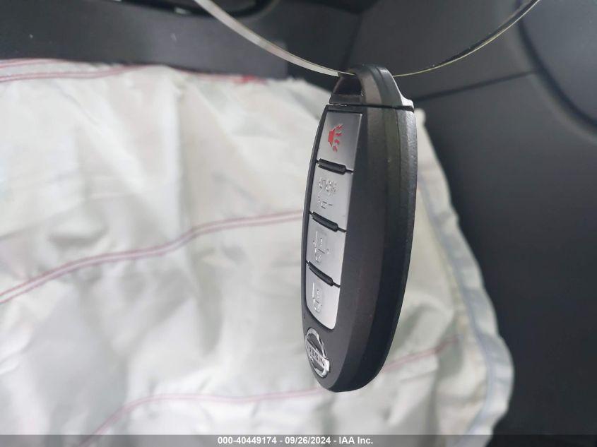 NISSAN VERSA SV XTRONIC CVT 2021