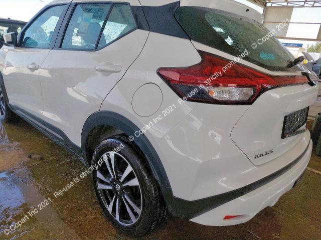 NISSAN KICKS  2022