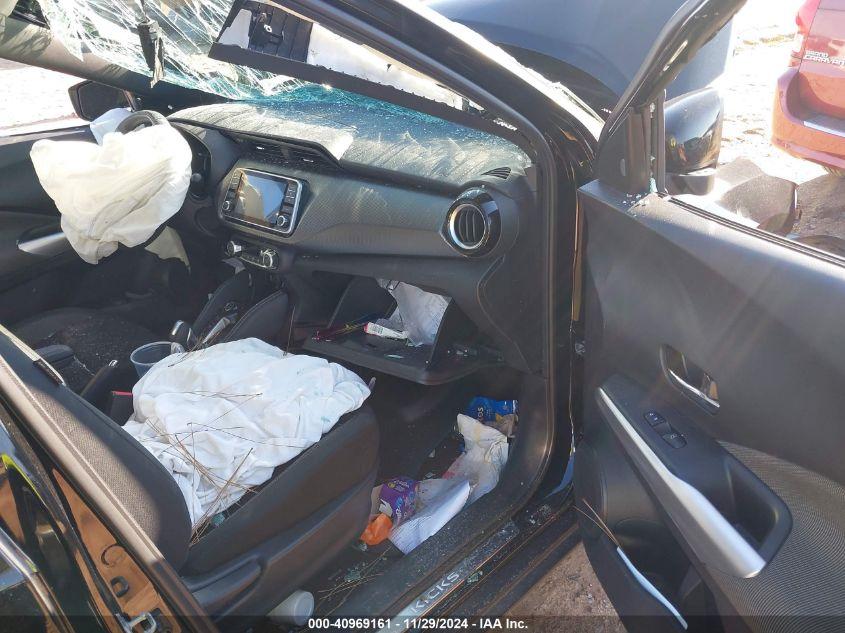 NISSAN KICKS SV 2020